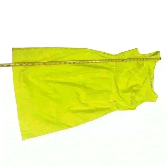 Banana Republic Canary Yellow Sleeveless Textured Lined Belt Sheath Dress Size 0 - Picture 7 of 8